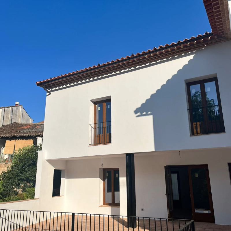 Limpieza post obra de suelo de barro en Galaroza (Huelva) - Galaroza - Huelva